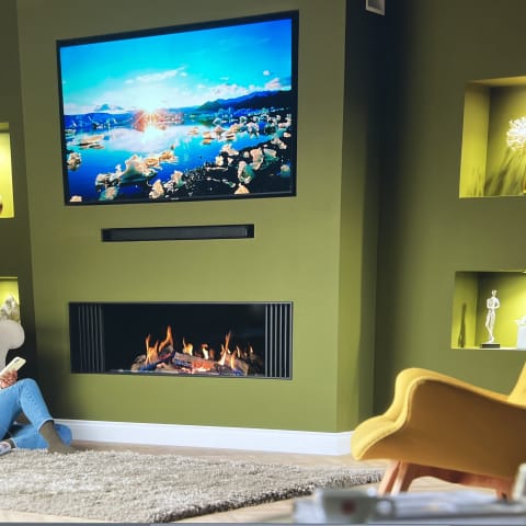 Ravel 1500 Gas Fire Media wall 